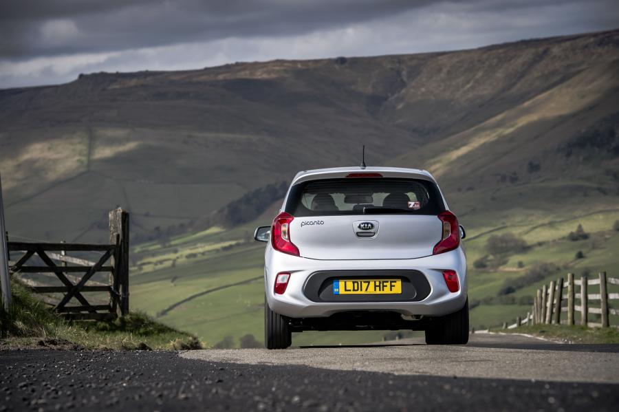  Kia Picanto 2017 года  (UK) (фото 40 из 80)